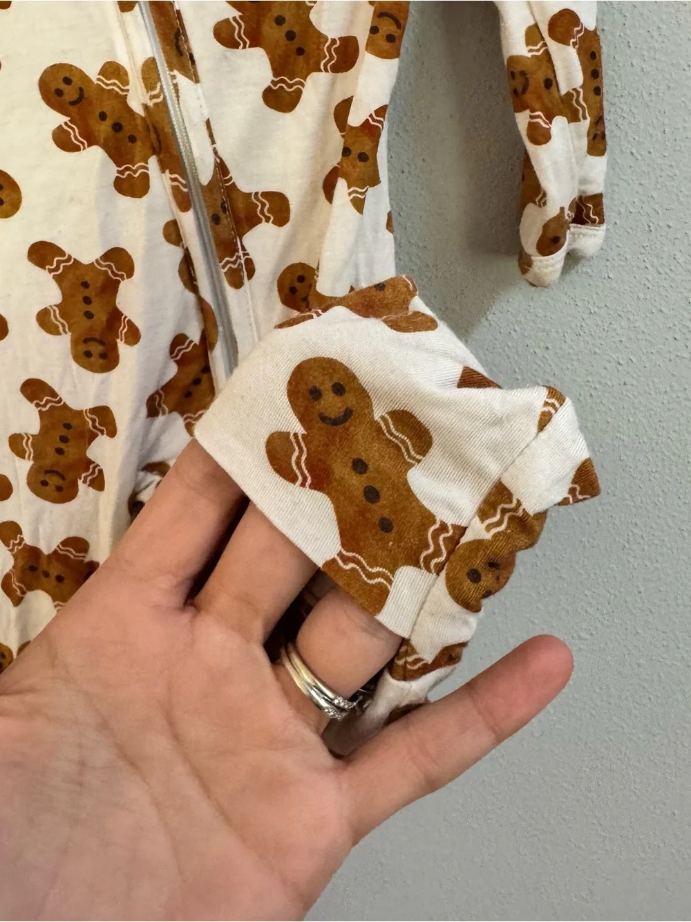 Little Pajama Co Gingerbread Bamboo Viscose Two Way Zip Sleeper 6-9M Holiday